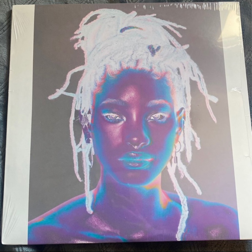 RARE * WILLOW VINYL PURPLE LILAC